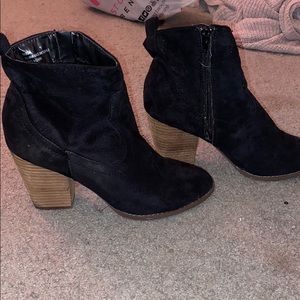 Black heeled booties